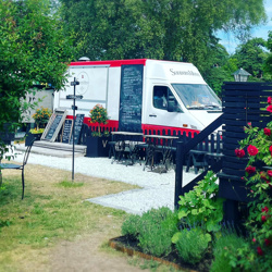 Sundars MOMO food truck Vibble